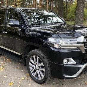 090 Позашляховик Toyota Land Cruiser 200 Автомобільний кортеж на весілля