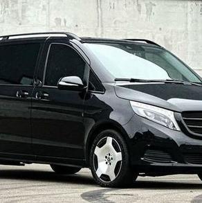 309 Мікроавтобус Mercedes V клас замовит Автомобільний кортеж на весілля
