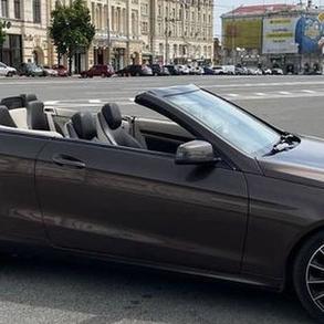 407 Кабріолет Mercedes E350 BLUETEC на в Автомобільний кортеж на весілля