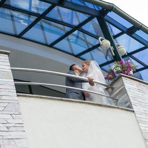 Відеостудія "ТДВ" Відеооператор на весілля