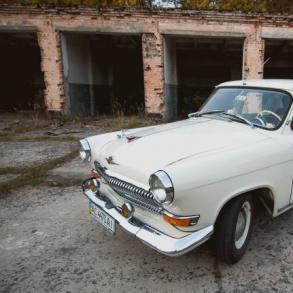 Весільний кортеж. Прокат ретро автомобілів:ГАЗ 21( Автомобільний кортеж на весілля