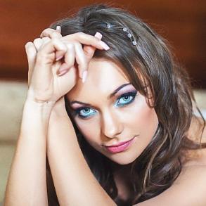 Професійний візажист у Луцьку Анна Якимчук Салоны красоты на вашу свадьбу