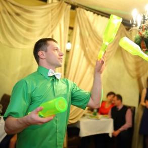 Cocktail Show Bar ( Коктейль Шоу Бар ) Cocktail Show Bar ( Коктейль Шоу Бар )