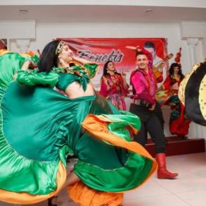 Циганське шоу LAVITA Шоу та розваги на ваше весілля