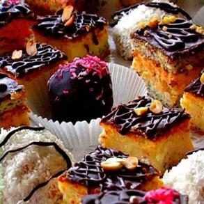 Домашні пляцки на замовлення Торты и свадебная выпечка