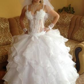 Iryna Свадебные платья на вашу свадьбу