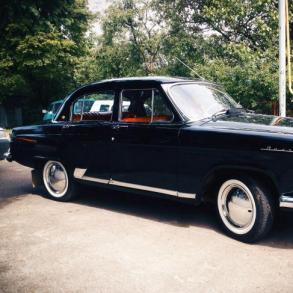 Послуги Ретро-Авто Чернівці Автомобильный кортеж на свадьбу