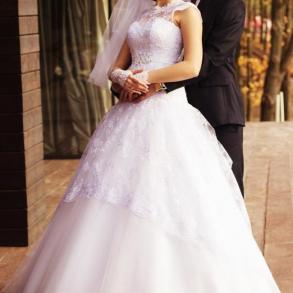 Продається Весільна сукня