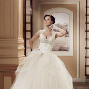 Продаю дизайнерську весільну сукню вишиту камінням Свадебные платья на вашу свадьбу