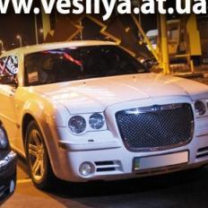 CHRYSLER 300C БІЛИЙ ТА ЧОРНИЙ CHRYSLER 300C БІЛИЙ ТА ЧОРНИЙ