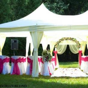 Весільне агентство "Love is ..." Весільне агентство "Love is ..."