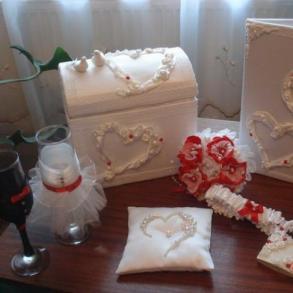 Весільні бокали,свічки,шампанське та ін. аксессуар Аксесуари на ваше весілля