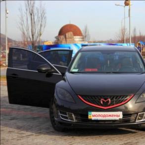 Мазда 6 Автомобільний кортеж на весілля