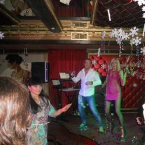 Вокальный шоу-дуэт Стас и Ира Вокальный шоу-дуэт Стас и Ира