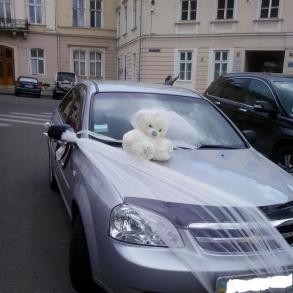 обслуговування весілля автомобілем Автомобільний кортеж на весілля