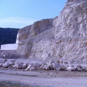 white Автомобільний кортеж на весілля