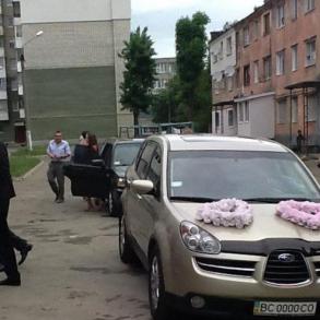 Subaru Tribeca Автомобільний кортеж на весілля